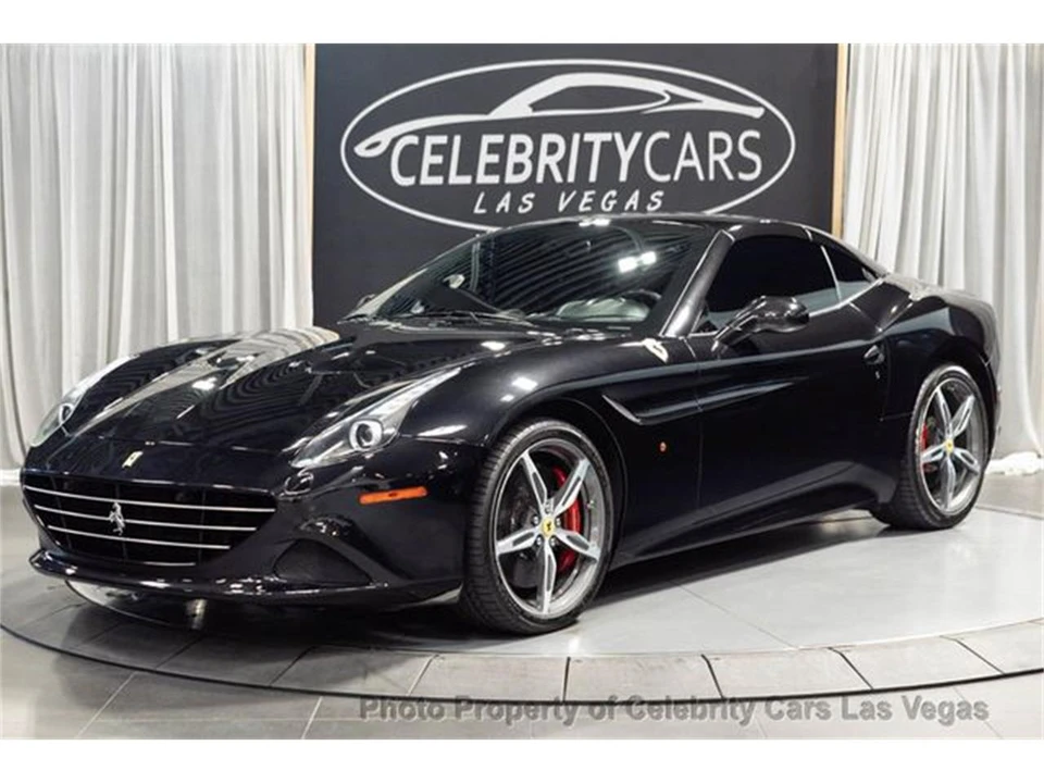 2017 Ferrari California T - Image 18 of 31
