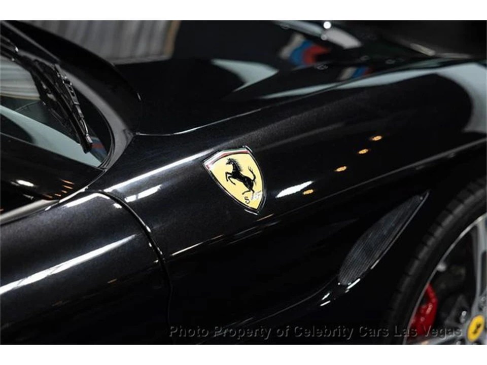 2017 Ferrari California T - Image 12 of 31