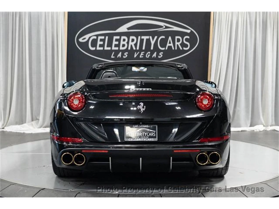 2017 Ferrari California T - Image 26 of 31