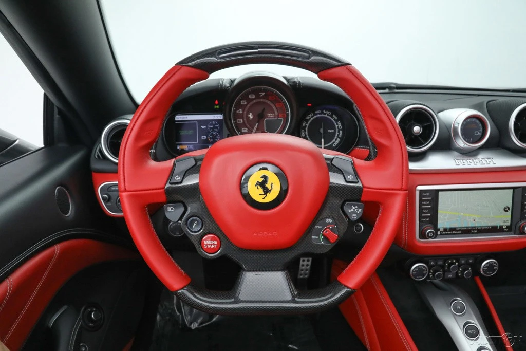 2017 Ferrari California T - Image 6 of 21