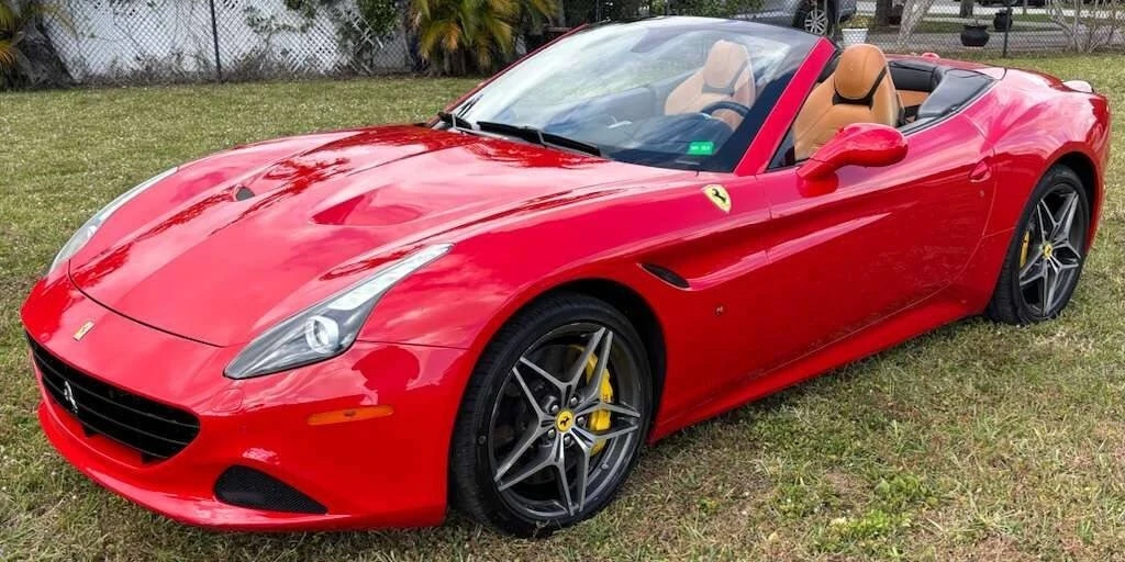 2017 Ferrari California T - Image 5 of 21