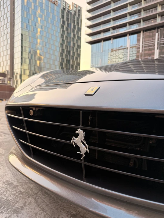 2017 Ferrari California T - Image 3 of 22