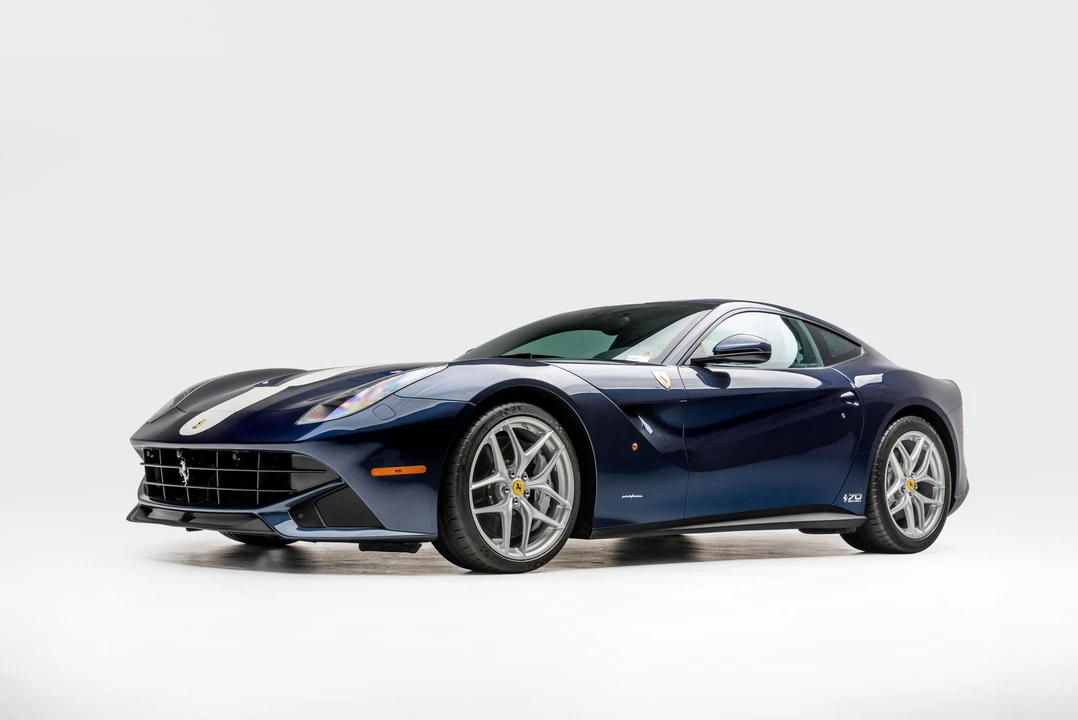 2017 Ferrari F12berlinetta - Image 2 of 31