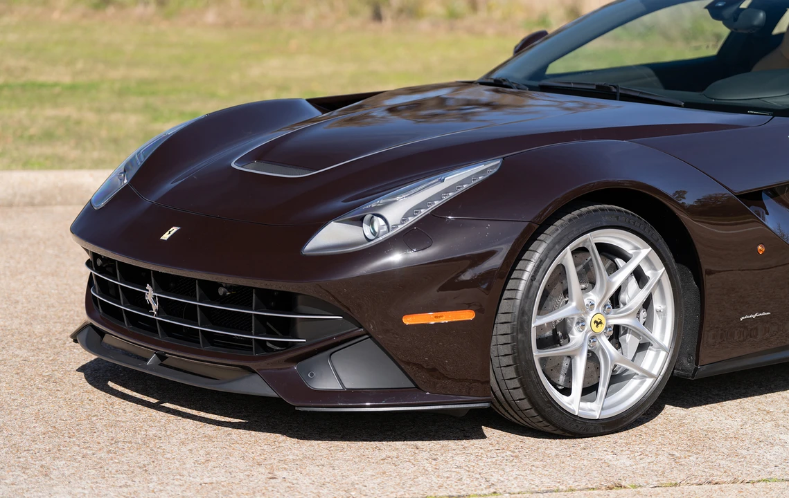 2017 Ferrari F12berlinetta - Image 10 of 21