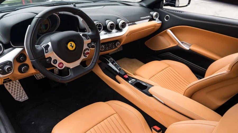 2017 Ferrari F12berlinetta - Image 4 of 20