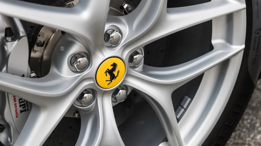 2017 Ferrari F12berlinetta - Image 9 of 20