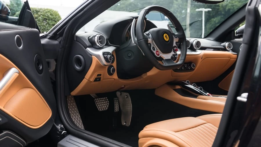 2017 Ferrari F12berlinetta - Image 19 of 20