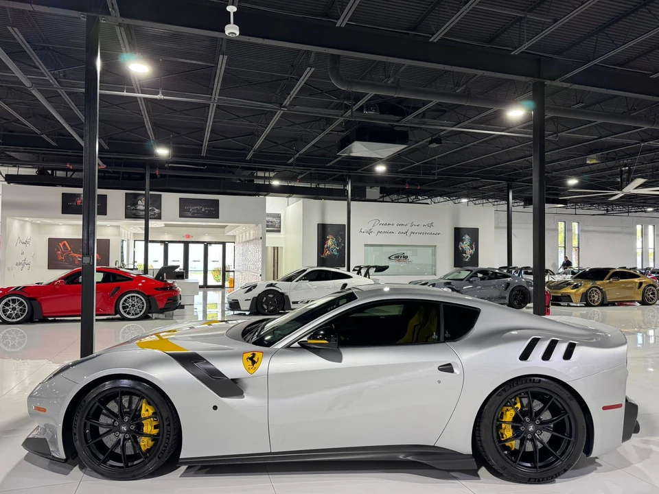 2017 Ferrari F12berlinetta - Image 4 of 21