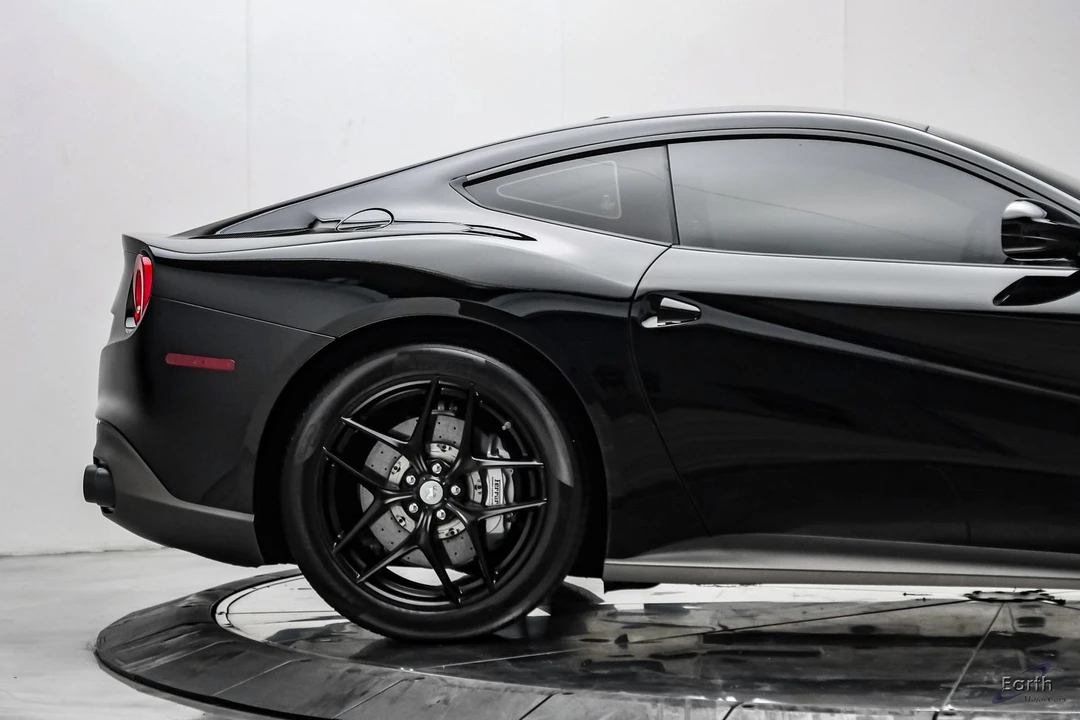2017 Ferrari F12berlinetta - Image 26 of 31