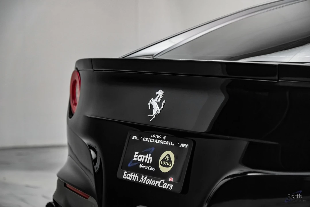 2017 Ferrari F12berlinetta - Image 18 of 31
