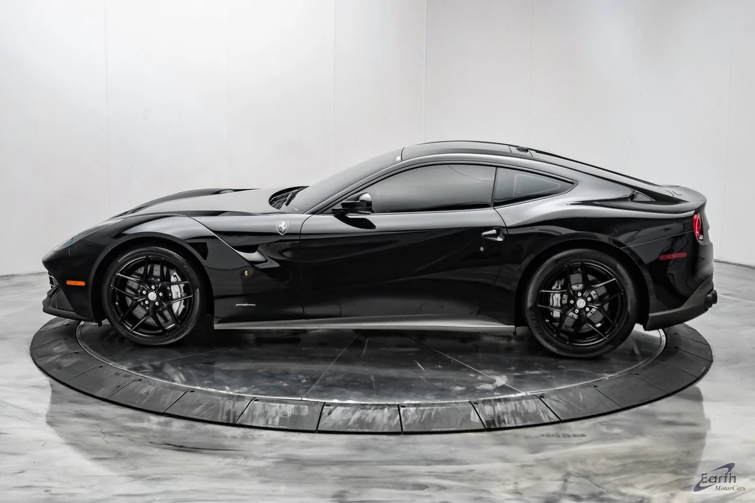 2017 Ferrari F12berlinetta - Image 9 of 31