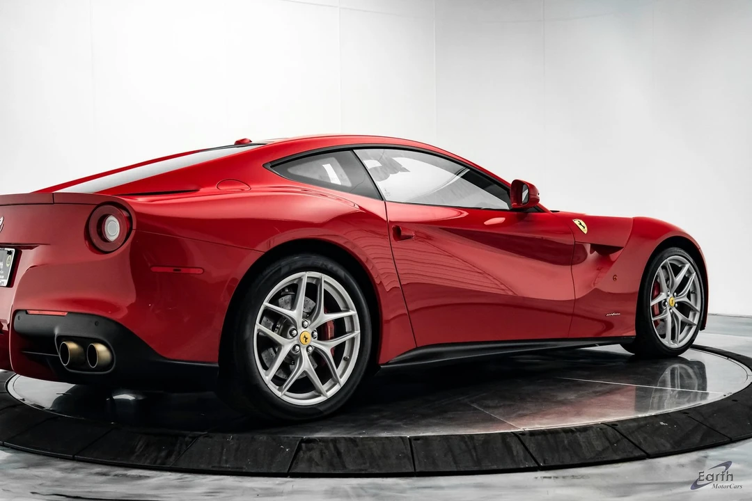 2017 Ferrari F12berlinetta - Image 17 of 31
