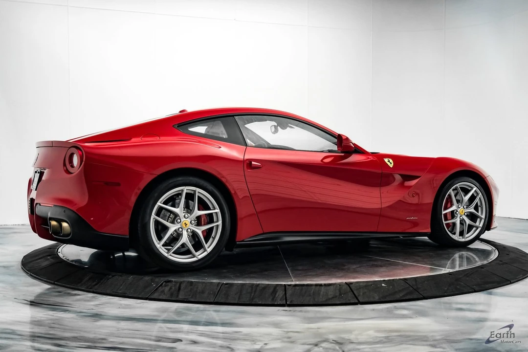 2017 Ferrari F12berlinetta - Image 14 of 31