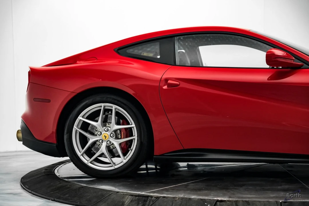2017 Ferrari F12berlinetta - Image 19 of 31