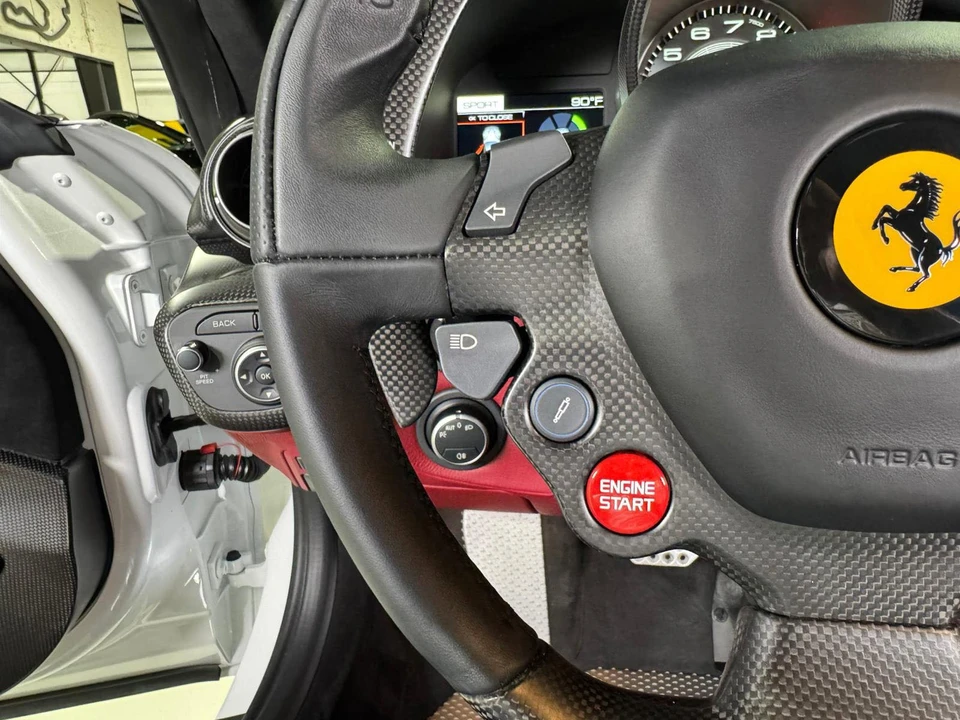 2017 Ferrari F12berlinetta - Image 15 of 21