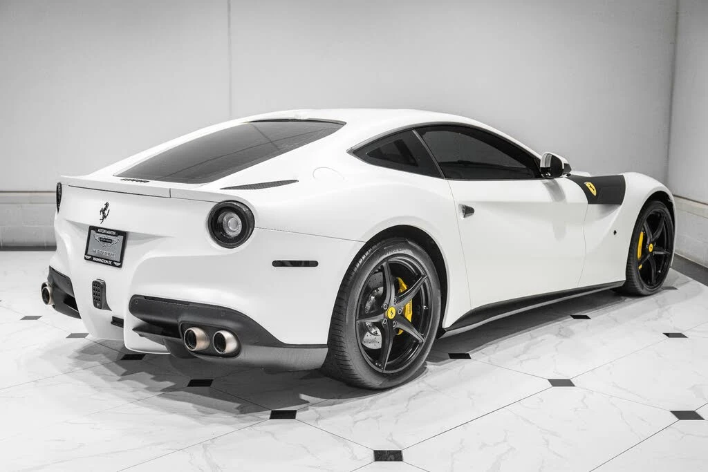 2017 Ferrari F12berlinetta - Image 9 of 31