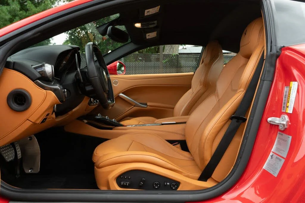 2017 Ferrari F12berlinetta - Image 14 of 31