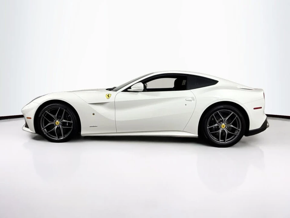 2017 Ferrari F12berlinetta - Image 4 of 6