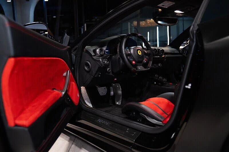 2017 Ferrari F12berlinetta - Image 6 of 31