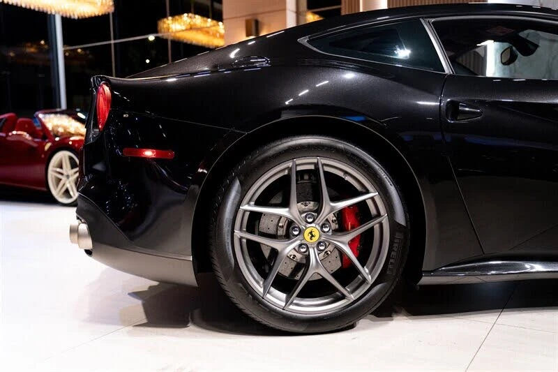2017 Ferrari F12berlinetta - Image 26 of 31