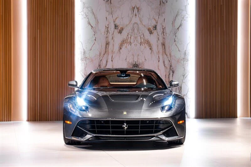 2017 Ferrari F12berlinetta - Image 2 of 31