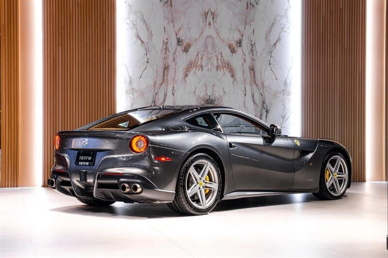 2017 Ferrari F12berlinetta - Image 4 of 31