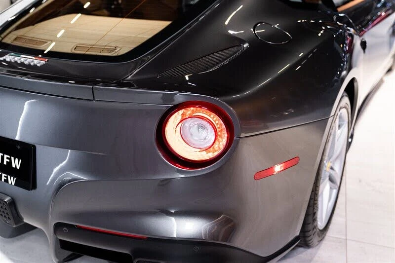2017 Ferrari F12berlinetta - Image 29 of 31
