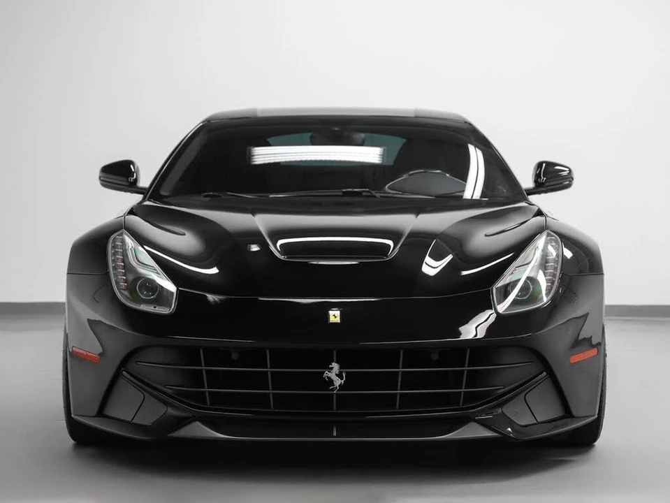 2017 Ferrari F12berlinetta - Image 14 of 31