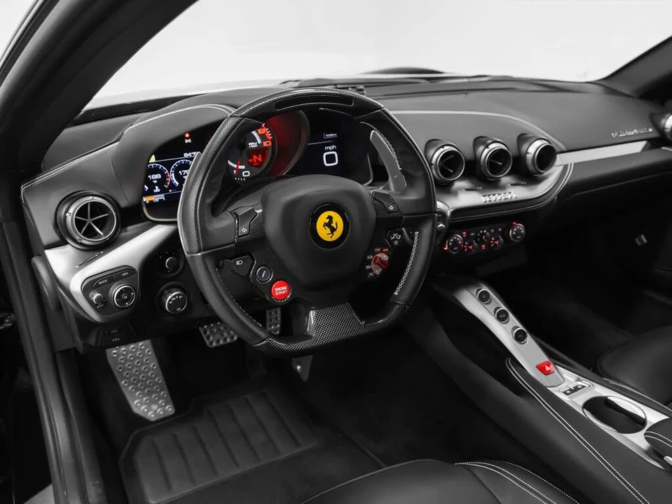 2017 Ferrari F12berlinetta - Image 2 of 31