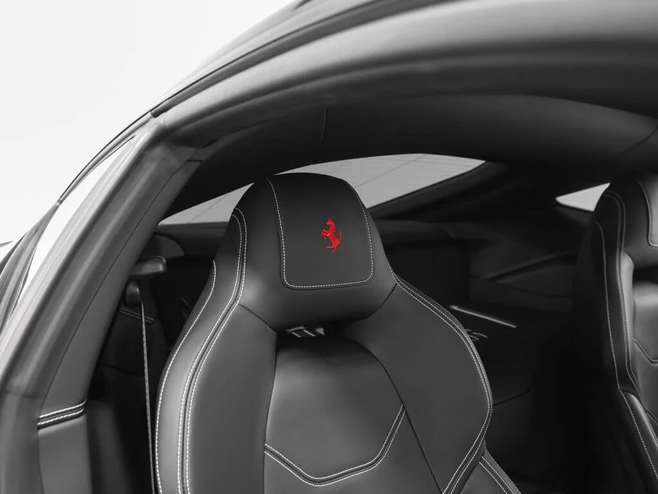 2017 Ferrari F12berlinetta - Image 24 of 31