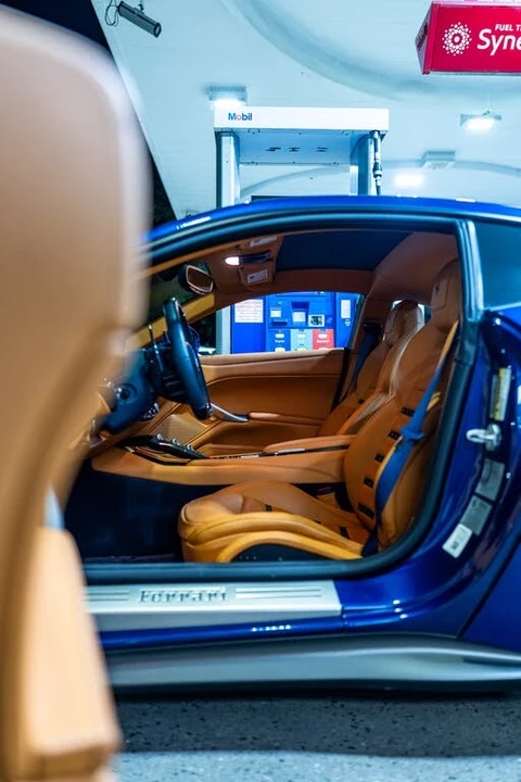 2017 Ferrari F12berlinetta - Image 17 of 31