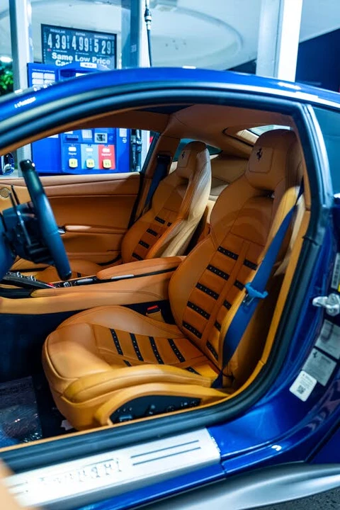2017 Ferrari F12berlinetta - Image 24 of 31