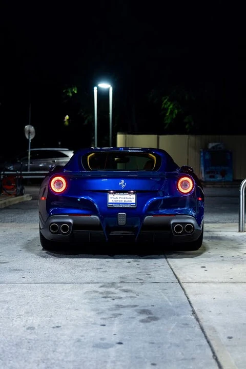 2017 Ferrari F12berlinetta - Image 27 of 31