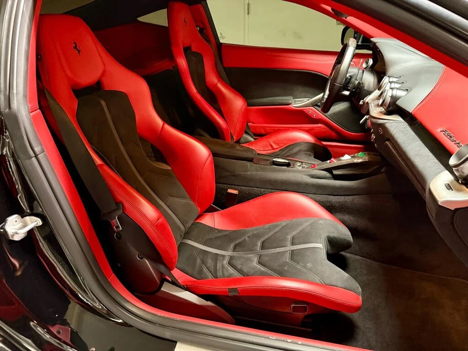 2017 Ferrari F12berlinetta - Image 29 of 31
