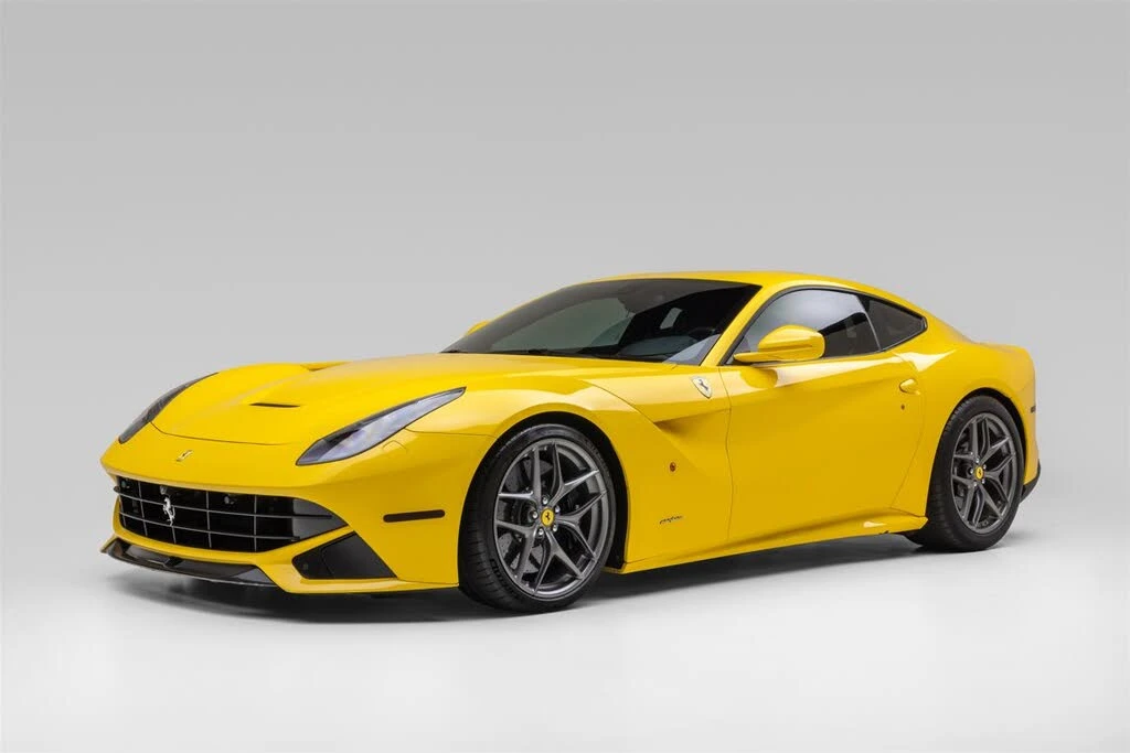 2017 Ferrari F12berlinetta - Image 2 of 31