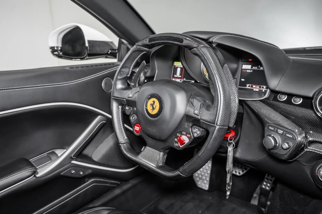2017 Ferrari F12berlinetta - Image 27 of 31