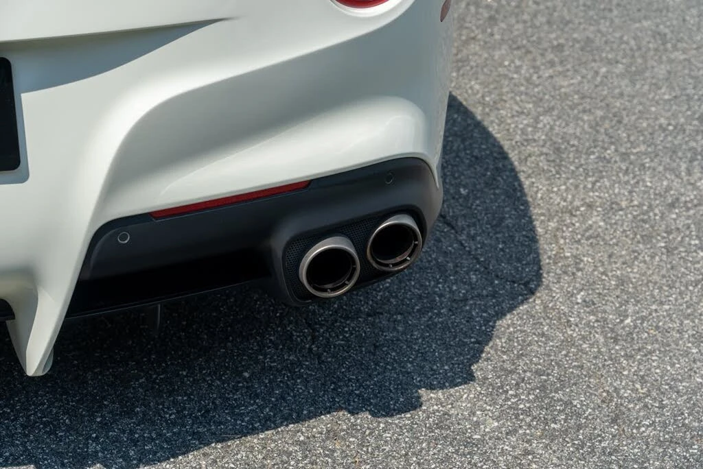2017 Ferrari F12berlinetta - Image 14 of 31