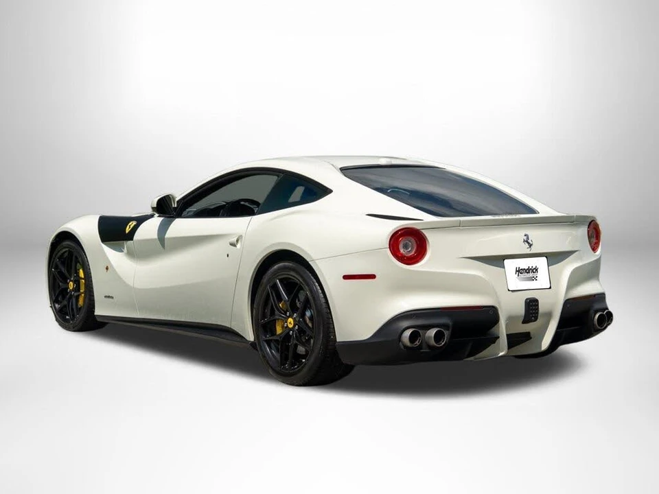 2017 Ferrari F12berlinetta - Image 2 of 31