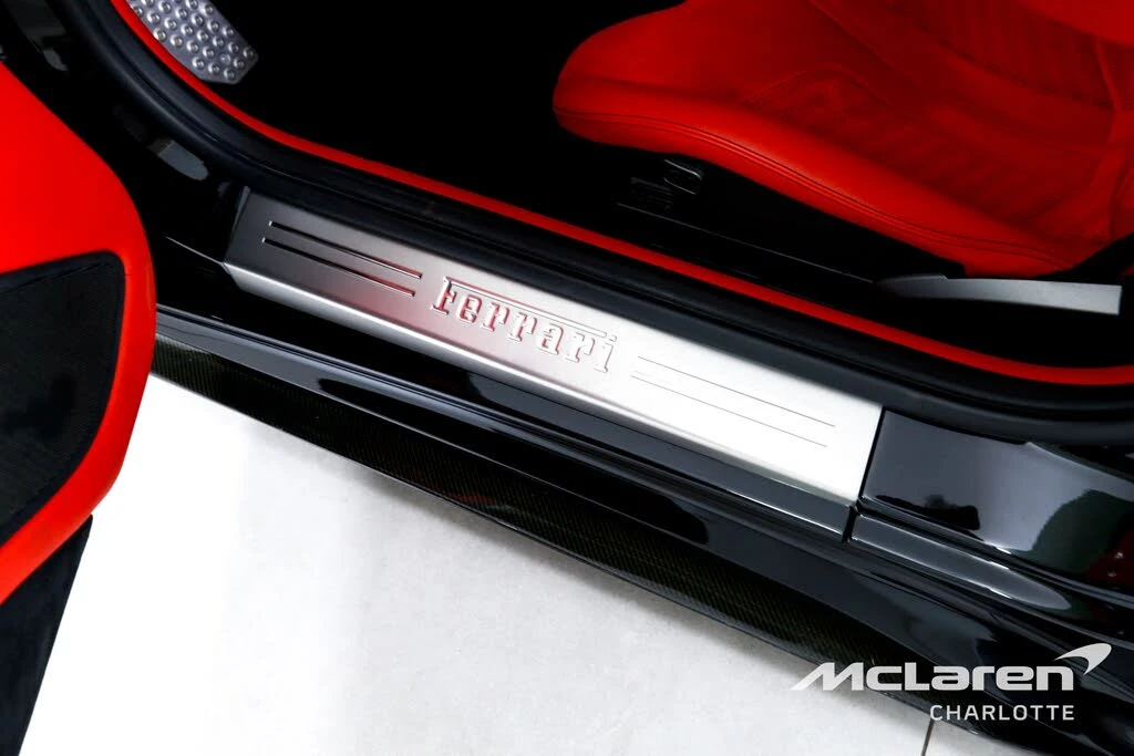 2017 Ferrari F12berlinetta - Image 16 of 31