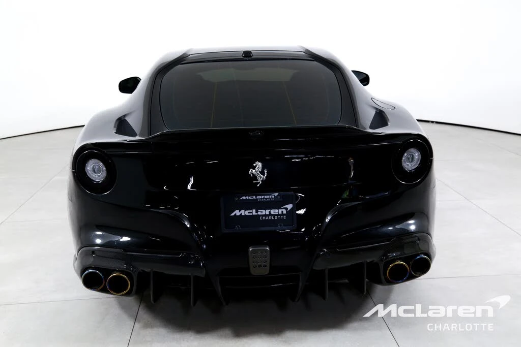 2017 Ferrari F12berlinetta - Image 7 of 31