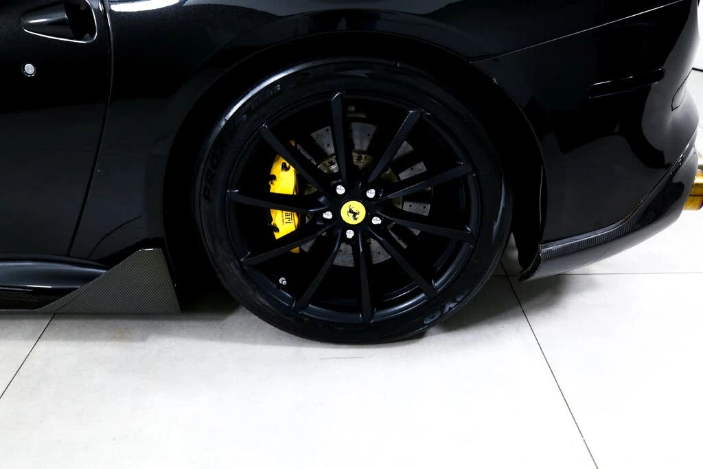 2017 Ferrari F12berlinetta - Image 28 of 31