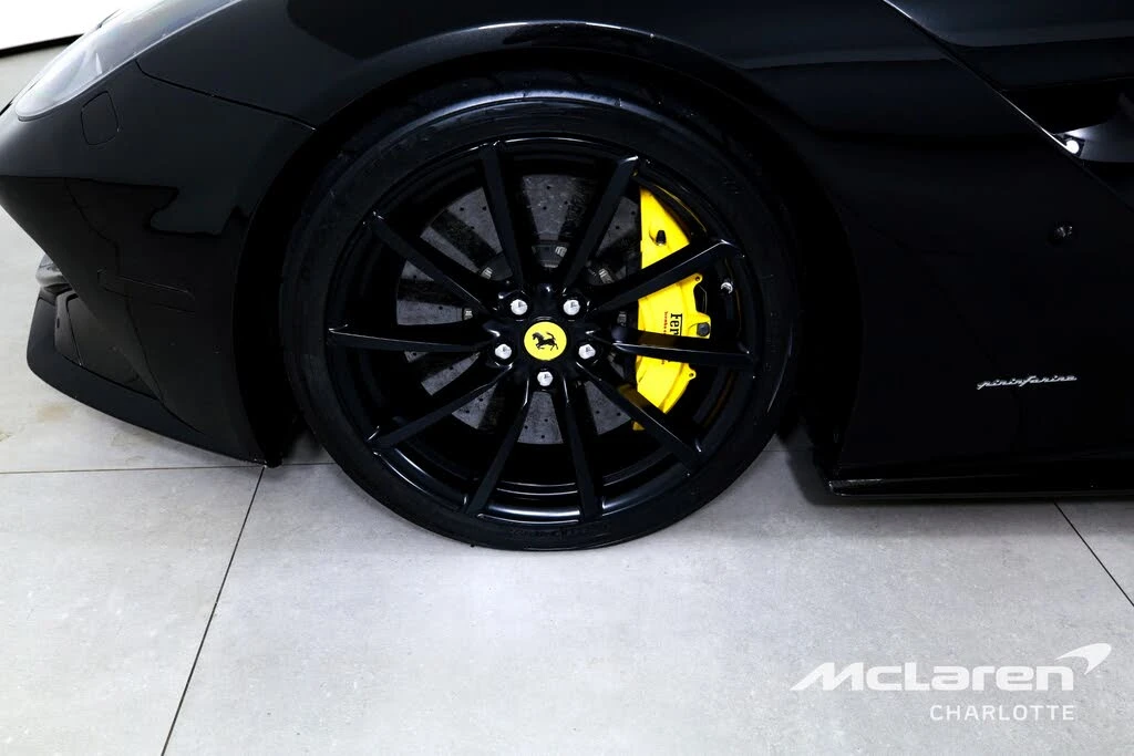 2017 Ferrari F12berlinetta - Image 27 of 31