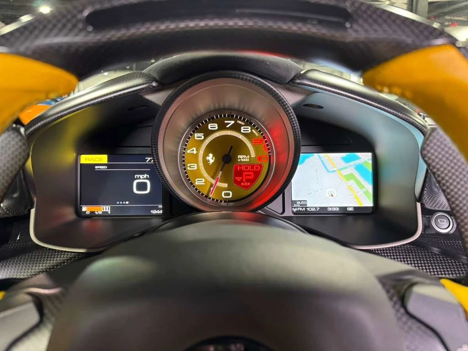 2017 Ferrari F12berlinetta - Image 13 of 21
