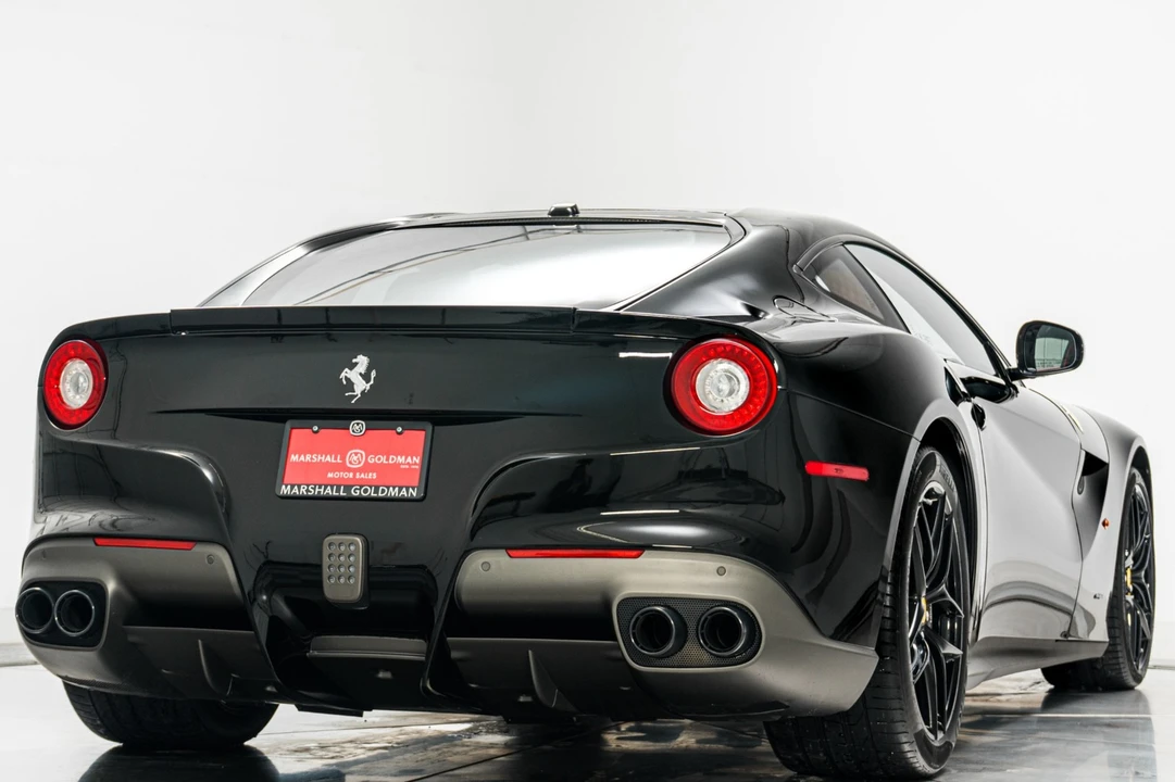 2017 Ferrari F12berlinetta - Image 9 of 12