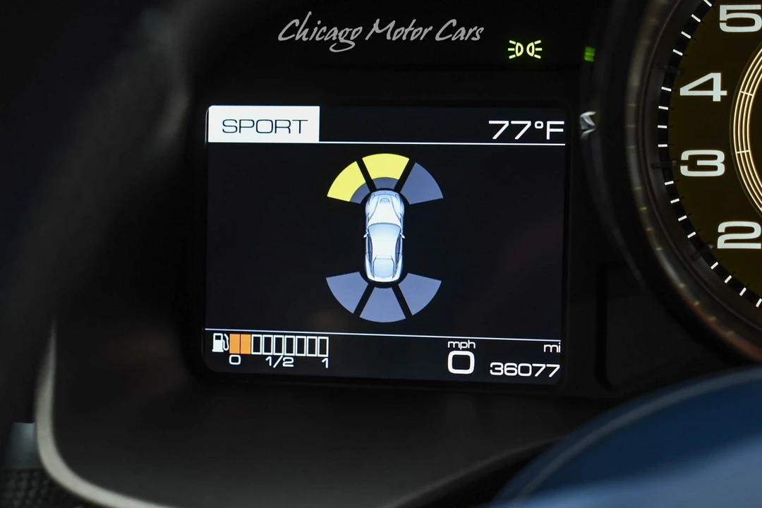 2017 Ferrari California - Image 10 of 31