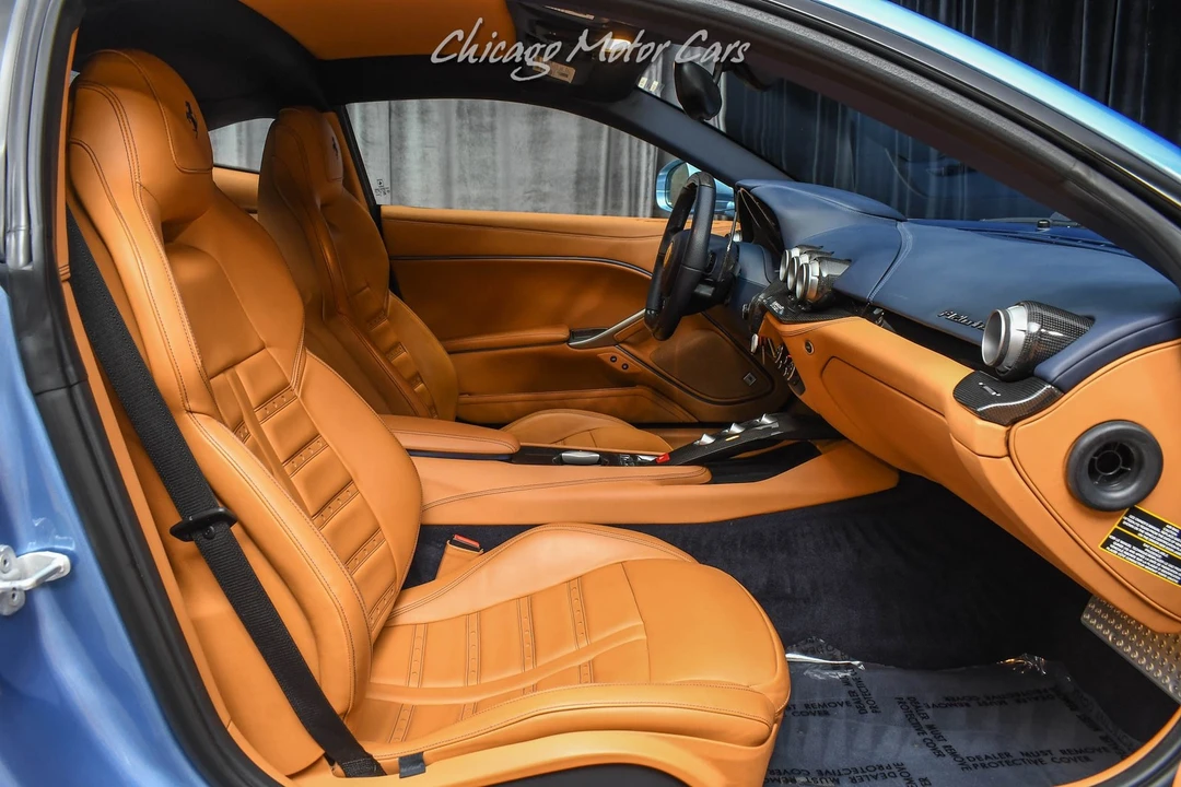 2017 Ferrari California - Image 26 of 31