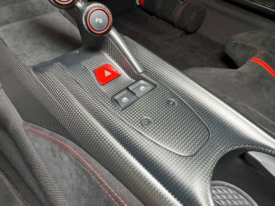 2017 Ferrari F12berlinetta - Image 23 of 31