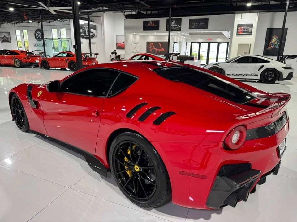 2017 Ferrari F12berlinetta - Image 5 of 21