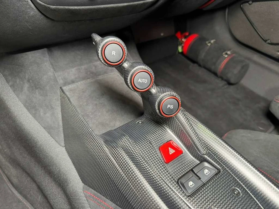 2017 Ferrari F12berlinetta - Image 22 of 31