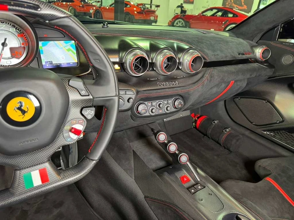 2017 Ferrari F12berlinetta - Image 26 of 31